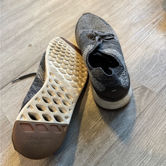 Gray Knit Men's Shoes - Picture 7 of 7